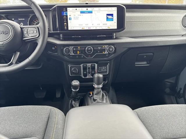 2025 Jeep Wrangler 4-Door Summit 4x4