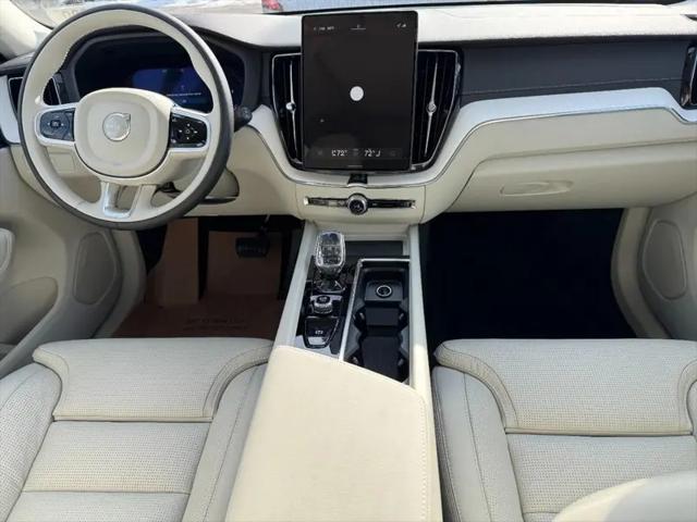 2026 Volvo XC60 B5 Ultra