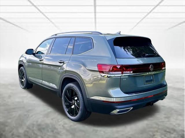 2026 Volkswagen Atlas SE with Technology