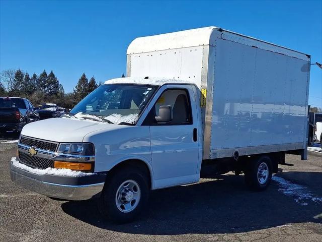 2023 Chevrolet Express Cutaway Work Van