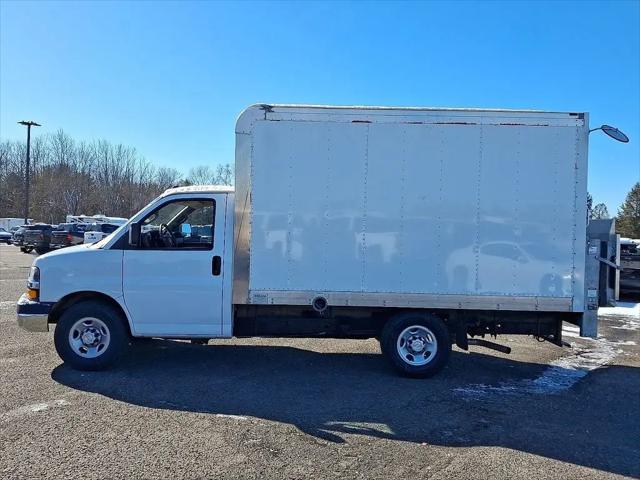 2023 Chevrolet Express Cutaway Work Van