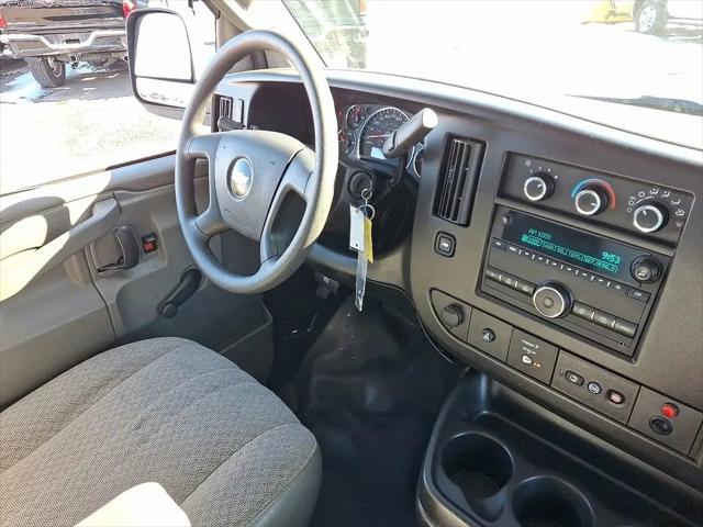 2023 Chevrolet Express Cutaway Work Van
