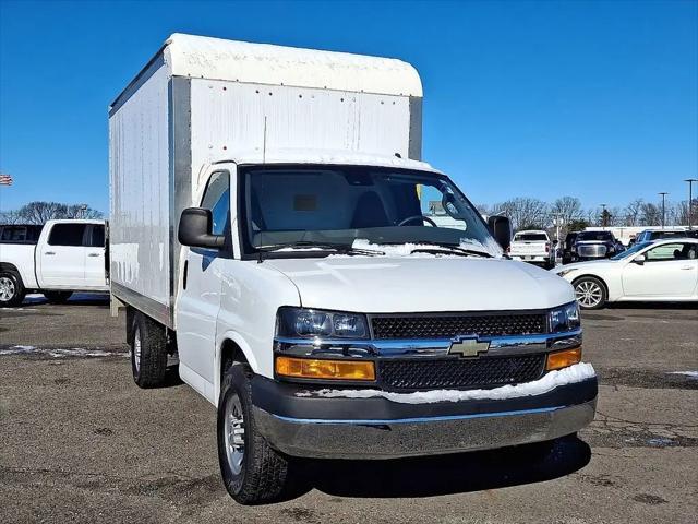 2023 Chevrolet Express Cutaway Work Van