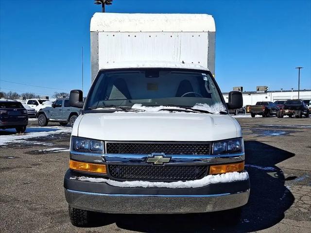 2023 Chevrolet Express Cutaway Work Van