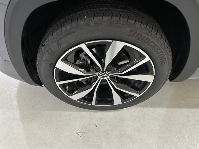 2026 Volkswagen Atlas SEL Premium R-Line