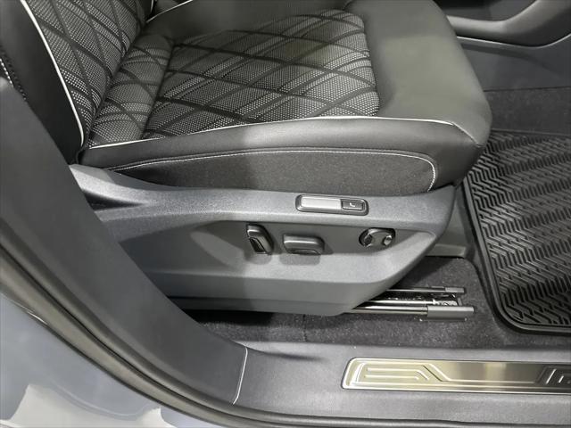2026 Volkswagen Atlas SEL Premium R-Line