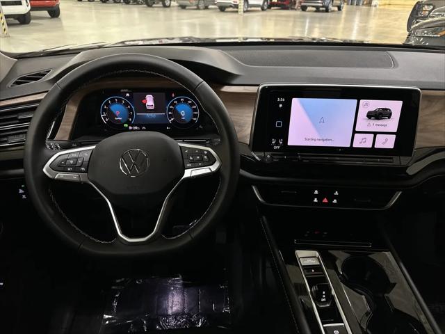 2026 Volkswagen Atlas SE with Technology