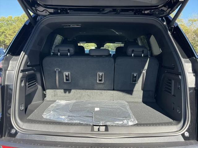 2026 GMC Acadia Elevation FWD