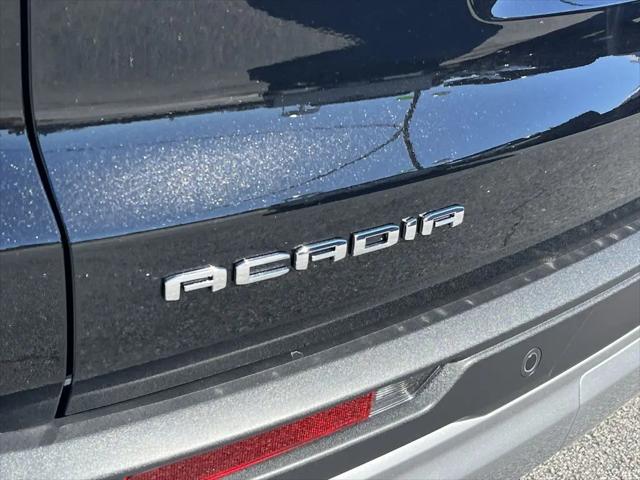 2026 GMC Acadia Elevation FWD