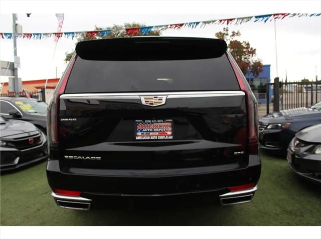 2023 Cadillac Escalade ESV 4WD Luxury