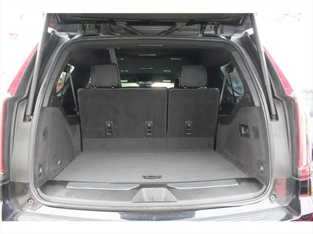 2023 Cadillac Escalade ESV 4WD Luxury