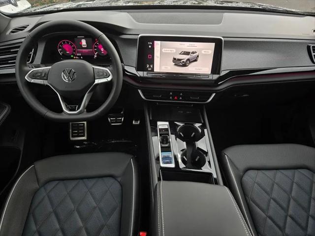 2026 Volkswagen Atlas Cross Sport SEL Premium R-Line