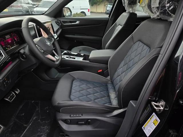 2026 Volkswagen Atlas Cross Sport SEL Premium R-Line