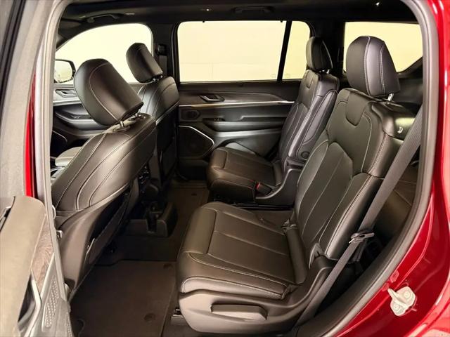2025 Jeep Grand Cherokee L Limited 4x4