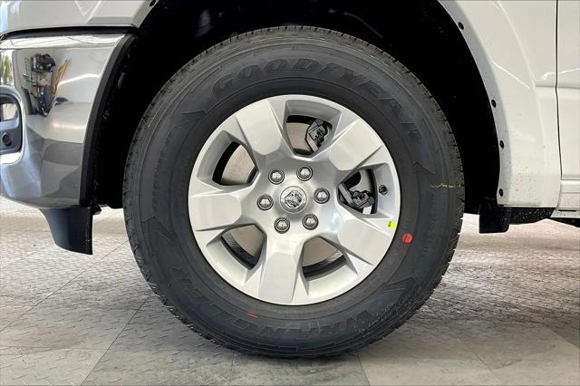 2026 Ram 1500 Big Horn Crew Cab 4x4 57 Box