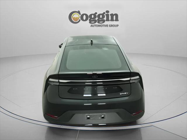 2026 Toyota Prius Plug-In SE