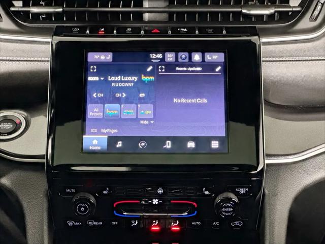 2022 Jeep Grand Cherokee L Altitude 4x4