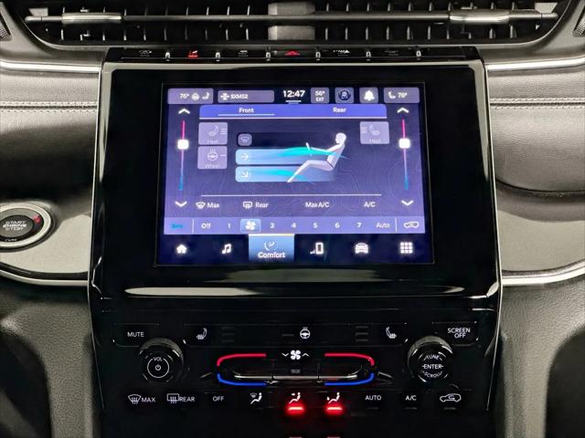 2022 Jeep Grand Cherokee L Altitude 4x4