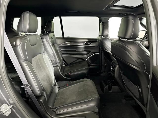 2022 Jeep Grand Cherokee L Altitude 4x4