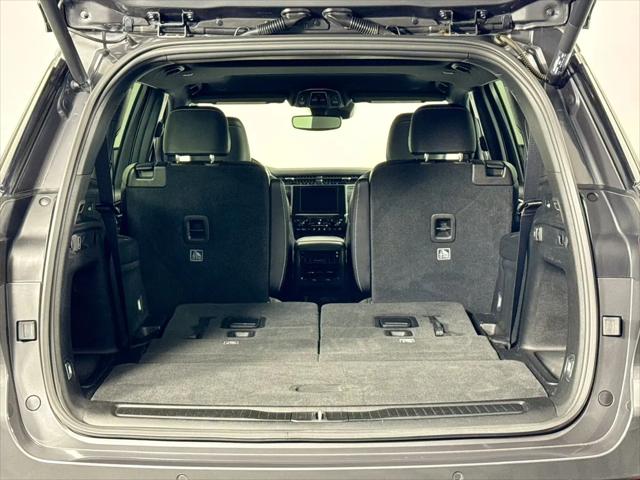 2022 Jeep Grand Cherokee L Altitude 4x4