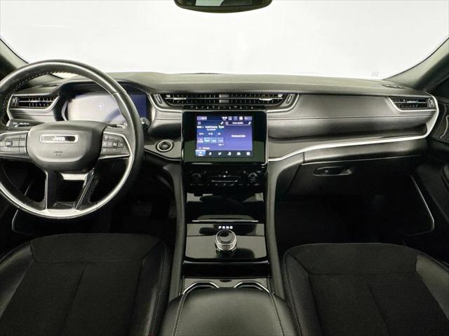 2022 Jeep Grand Cherokee L Altitude 4x4