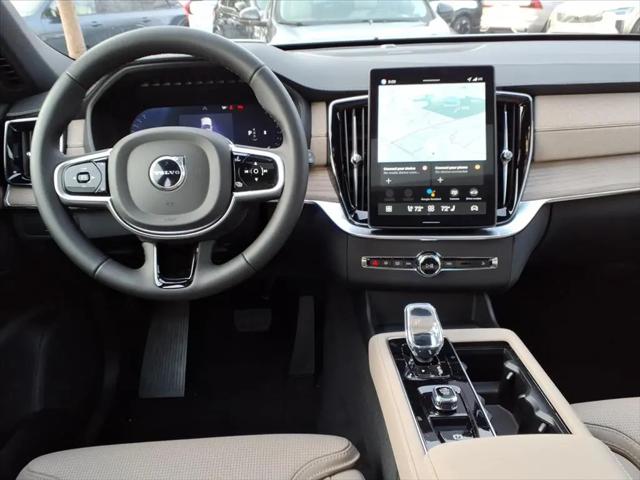 2026 Volvo XC90 Ultra, B6 AWD Gas (mild hybrid), Gasoline, Bright, 7 Seats