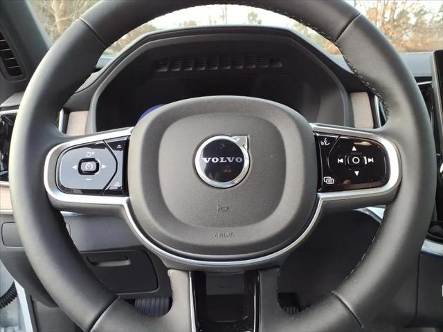 2026 Volvo XC90 Ultra, B6 AWD Gas (mild hybrid), Gasoline, Bright, 7 Seats