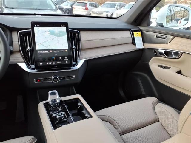2026 Volvo XC90 Ultra, B6 AWD Gas (mild hybrid), Gasoline, Bright, 7 Seats