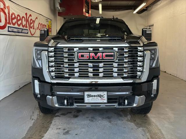 2026 GMC Sierra 2500HD Crew Cab, Standard Bed, Denali, 4WD