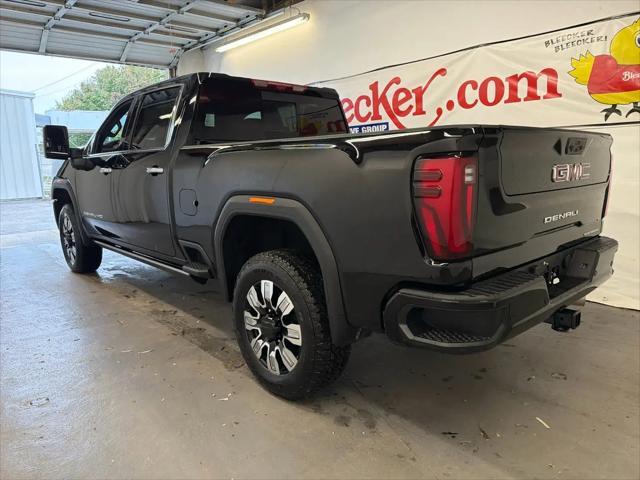 2026 GMC Sierra 2500HD Crew Cab, Standard Bed, Denali, 4WD