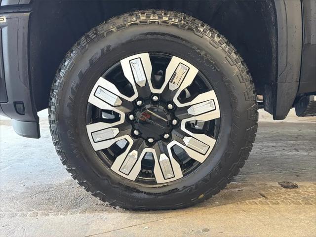 2026 GMC Sierra 2500HD Crew Cab, Standard Bed, Denali, 4WD