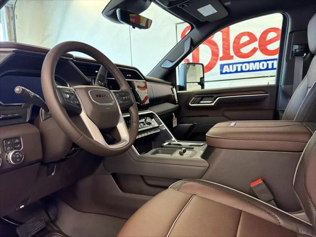 2026 GMC Sierra 2500HD Crew Cab, Standard Bed, Denali, 4WD