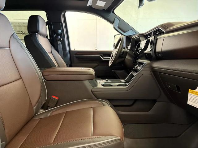 2026 GMC Sierra 2500HD Crew Cab, Standard Bed, Denali, 4WD