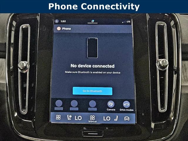 2026 Volvo XC40 Ultra, B5 AWD Gas (mild hybrid), Dark
