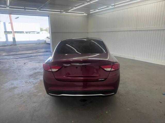 2016 Chrysler 200 Limited