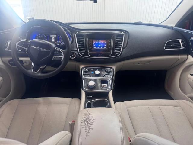 2016 Chrysler 200 Limited
