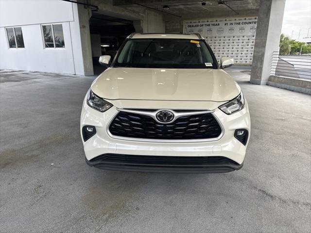 2020 Toyota Highlander XLE 2020 Toyota Highlander XLE