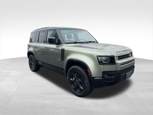 2023 Land Rover Defender 110 X-Dynamic SE 2023 Land Rover Defender 110 X-Dynamic SE