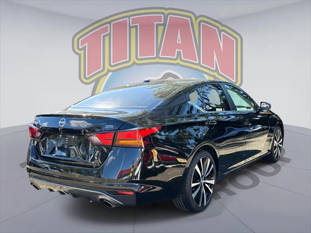 2020 Nissan Altima SR FWD [2]