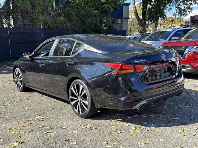 2020 Nissan Altima SR FWD [4]