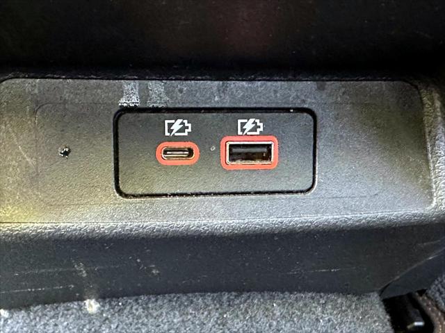 2020 Nissan Altima SR FWD [14]