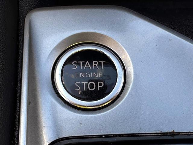 2020 Nissan Altima SR FWD [24]