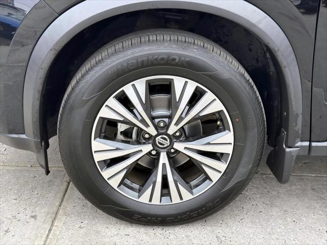 2021 Nissan Rogue SV Intelligent AWD [10]