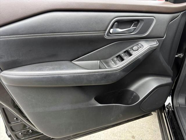 2021 Nissan Rogue SV Intelligent AWD [19]