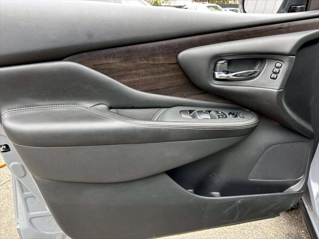 2023 Nissan Murano Platinum Intelligent AWD [18]