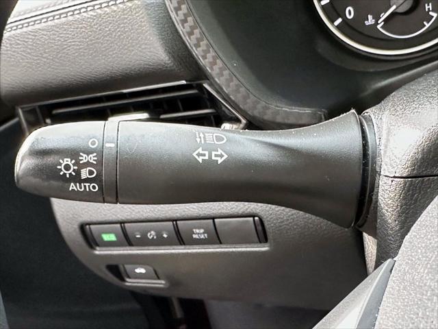 2022 Nissan Sentra SV Xtronic CVT [26]