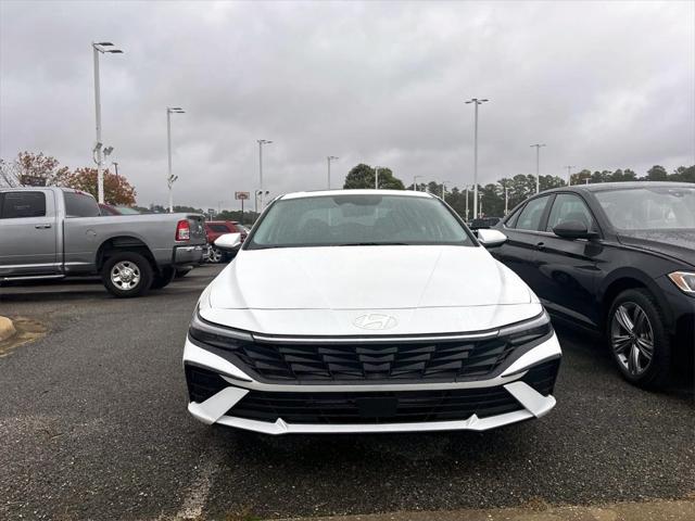 2025 Hyundai Elantra SEL Convenience