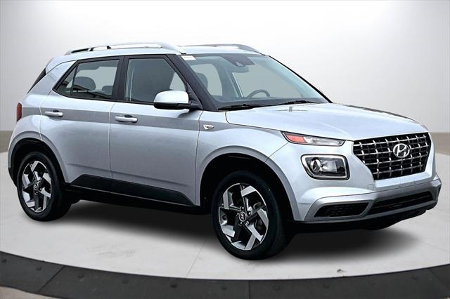 2022 Hyundai Venue SEL 2022 Hyundai Venue SEL