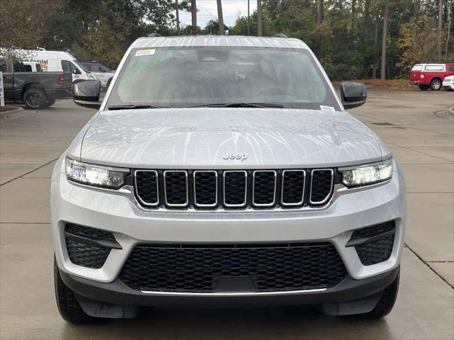 2025 Jeep Grand Cherokee Laredo X 4x4 2025 Jeep Grand Cherokee Laredo X 4x4