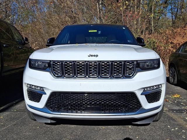 2023 Jeep Grand Cherokee Summit Reserve 4x4 2023 Jeep Grand Cherokee Summit Reserve 4x4